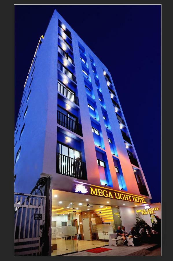 Mega Light Hotel Nha Trang Exterior photo